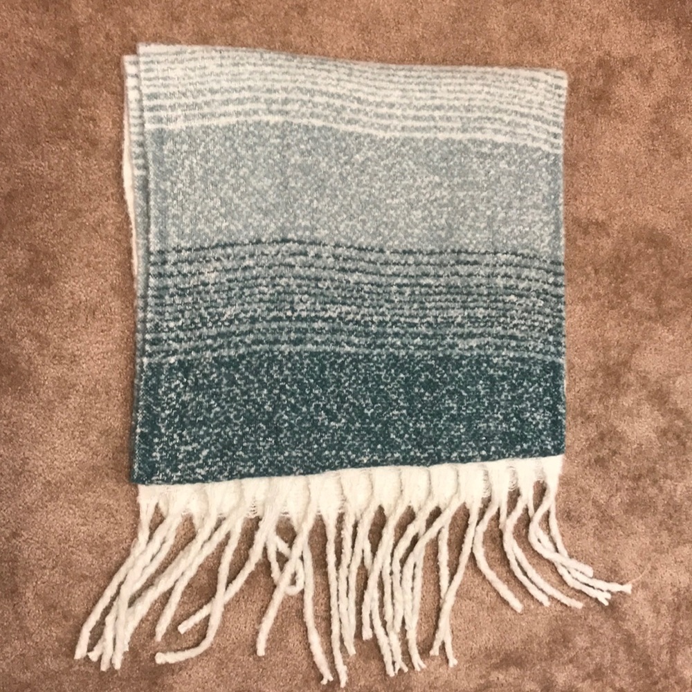 Mer Sea Teal Cozy Scarf